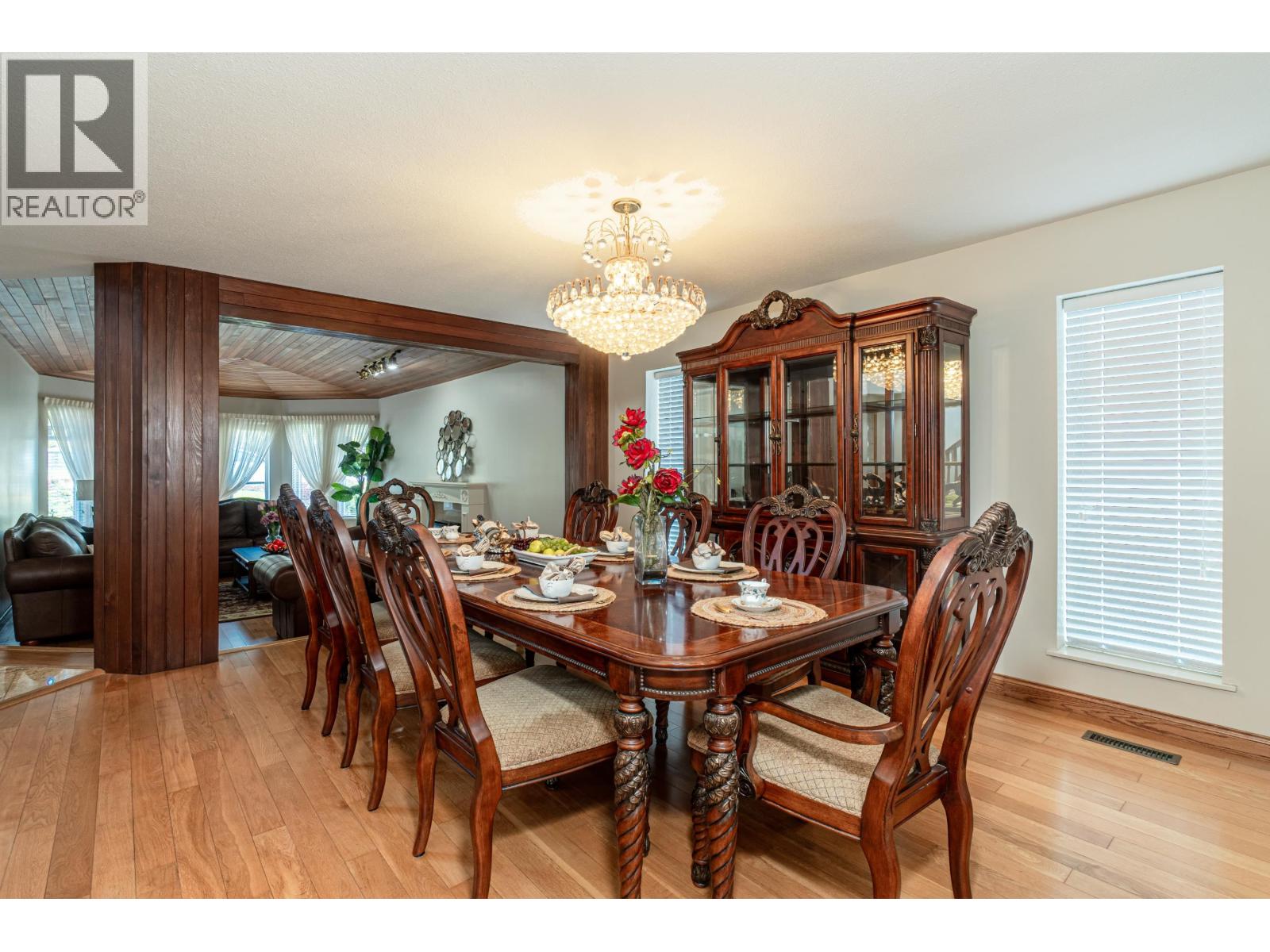 sale様 For sale: 7378 UNION STREET, Burnaby, British Columbia