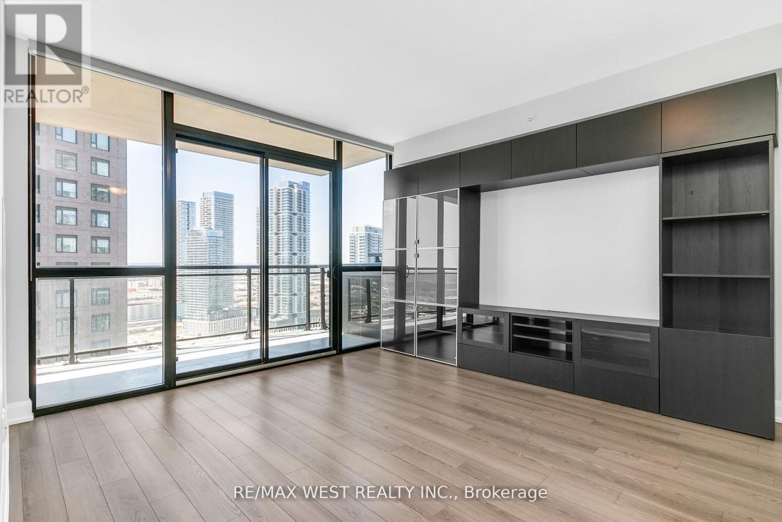 For sale: 2605 - 2910 HIGHWAY 7 W, Vaughan (Concord