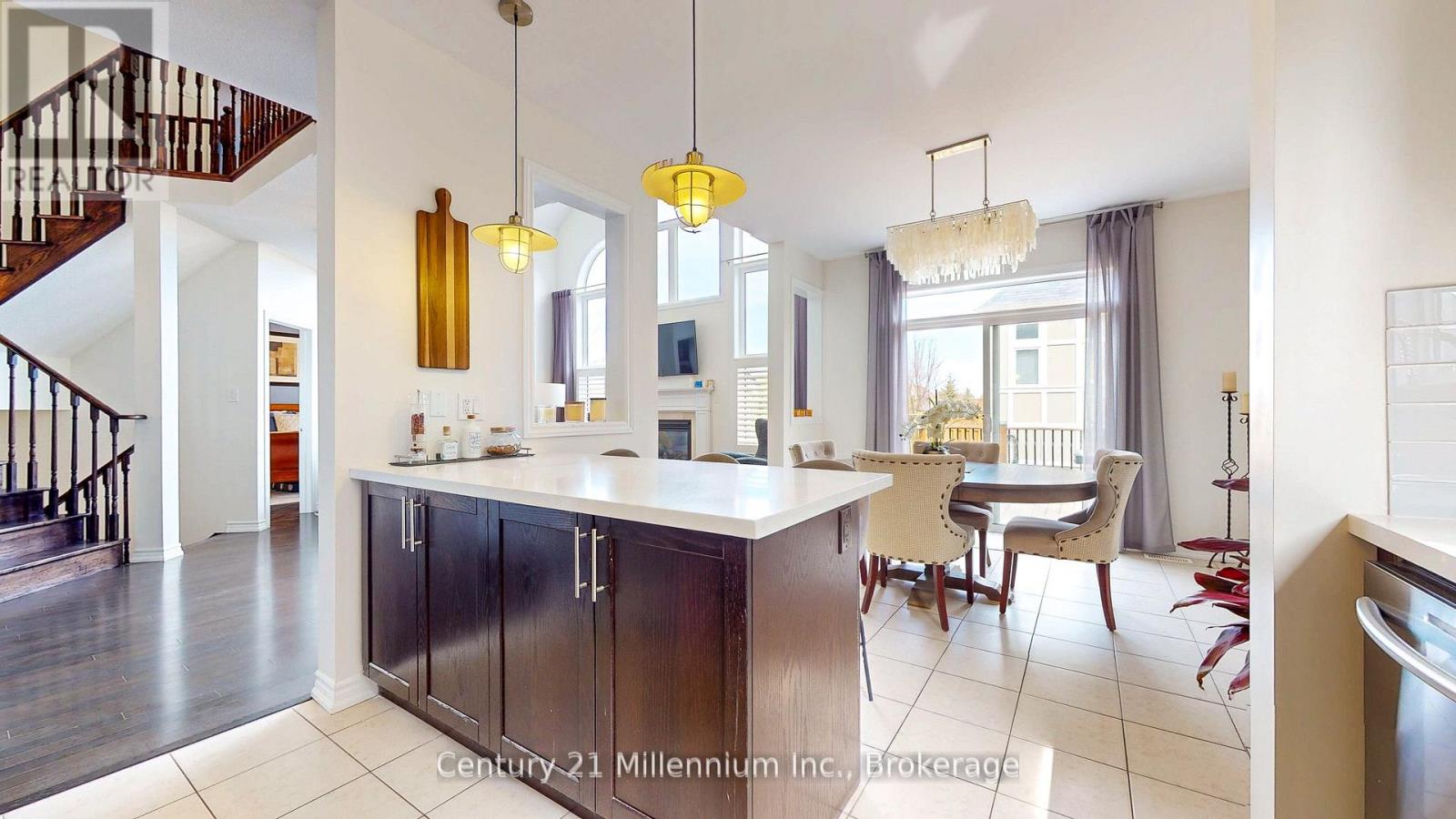 seventytwo club house 「FAIR WAY」 seventytwo club house 「FAIR WAY」 For sale: 7 CLUBHOUSE DRIVE