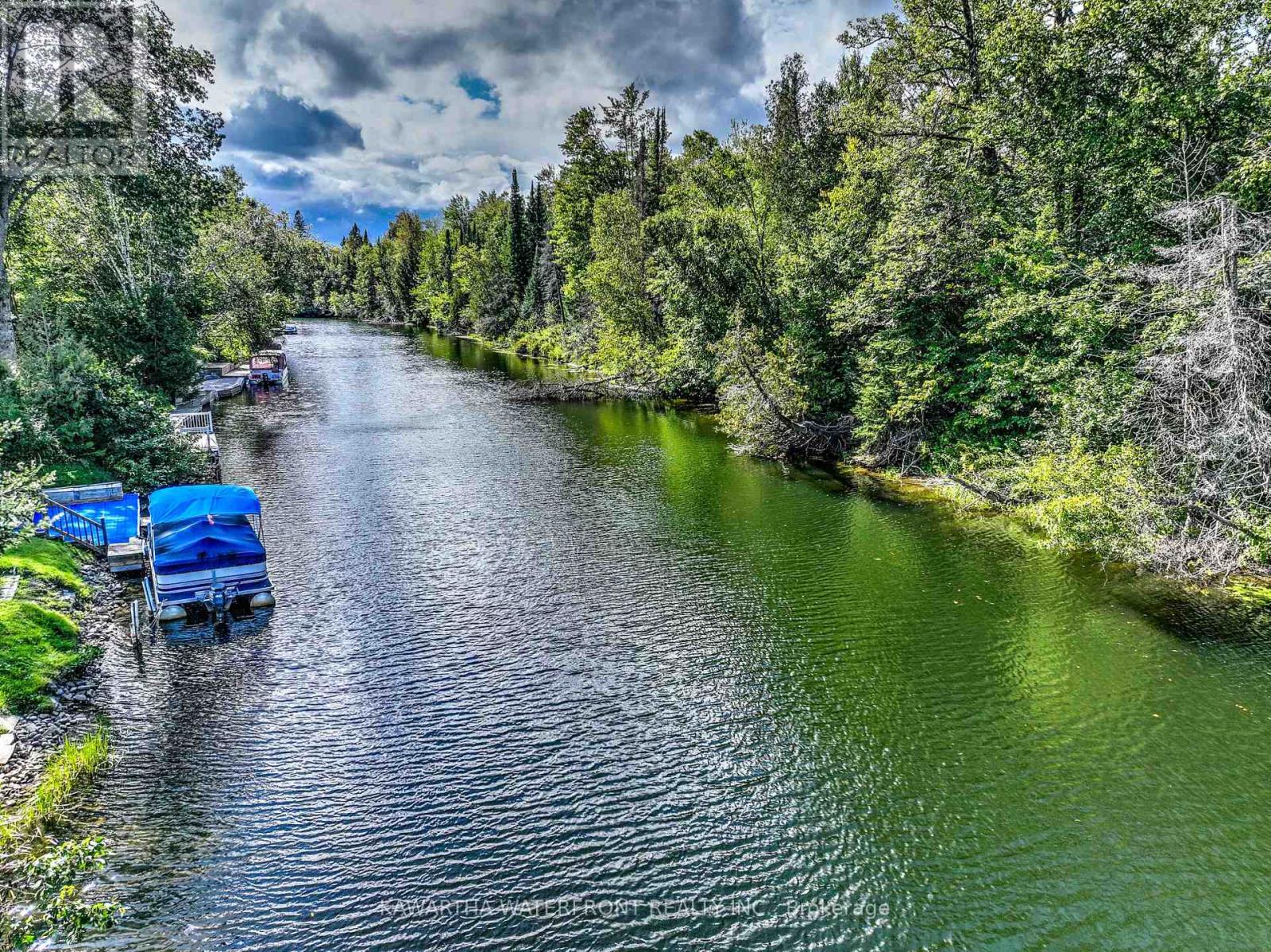 For sale: 90 KOZY KOVE ROAD, Kawartha Lakes (Somerville), Ontario