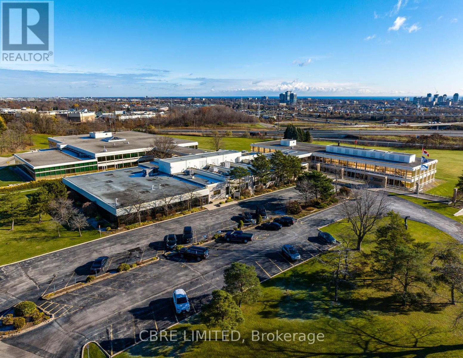 For lease: OPT 3 - 1375 KERNS ROAD, Burlington (Tyandaga), Ontario