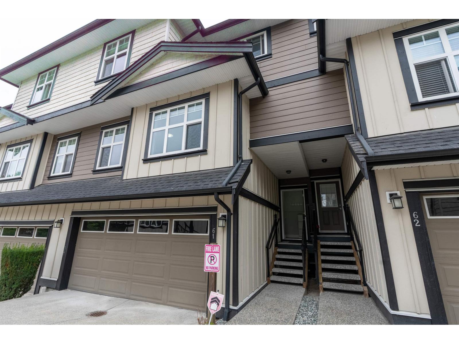 morning town様 For sale: 26 - 2369 ONTARIO STREET, Oakville (BR Bronte), Ontario