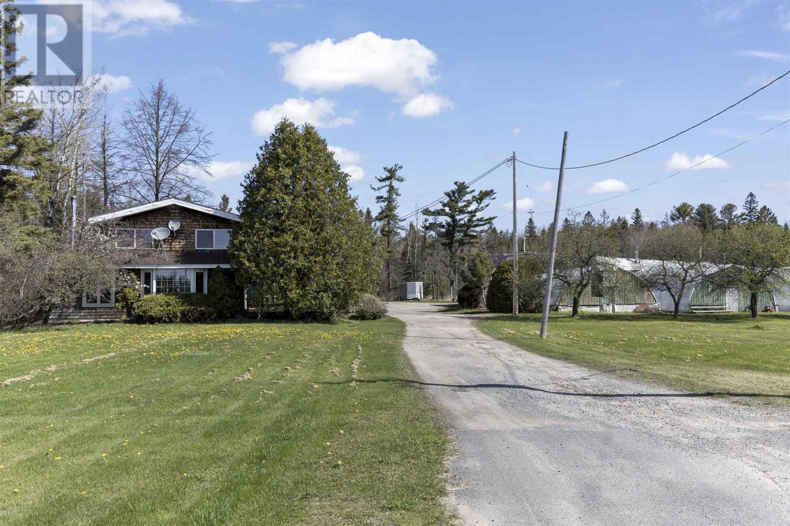 #17❤ For sale: 8450 Highway 17, Bruce Mines, Ontario P0R1C0