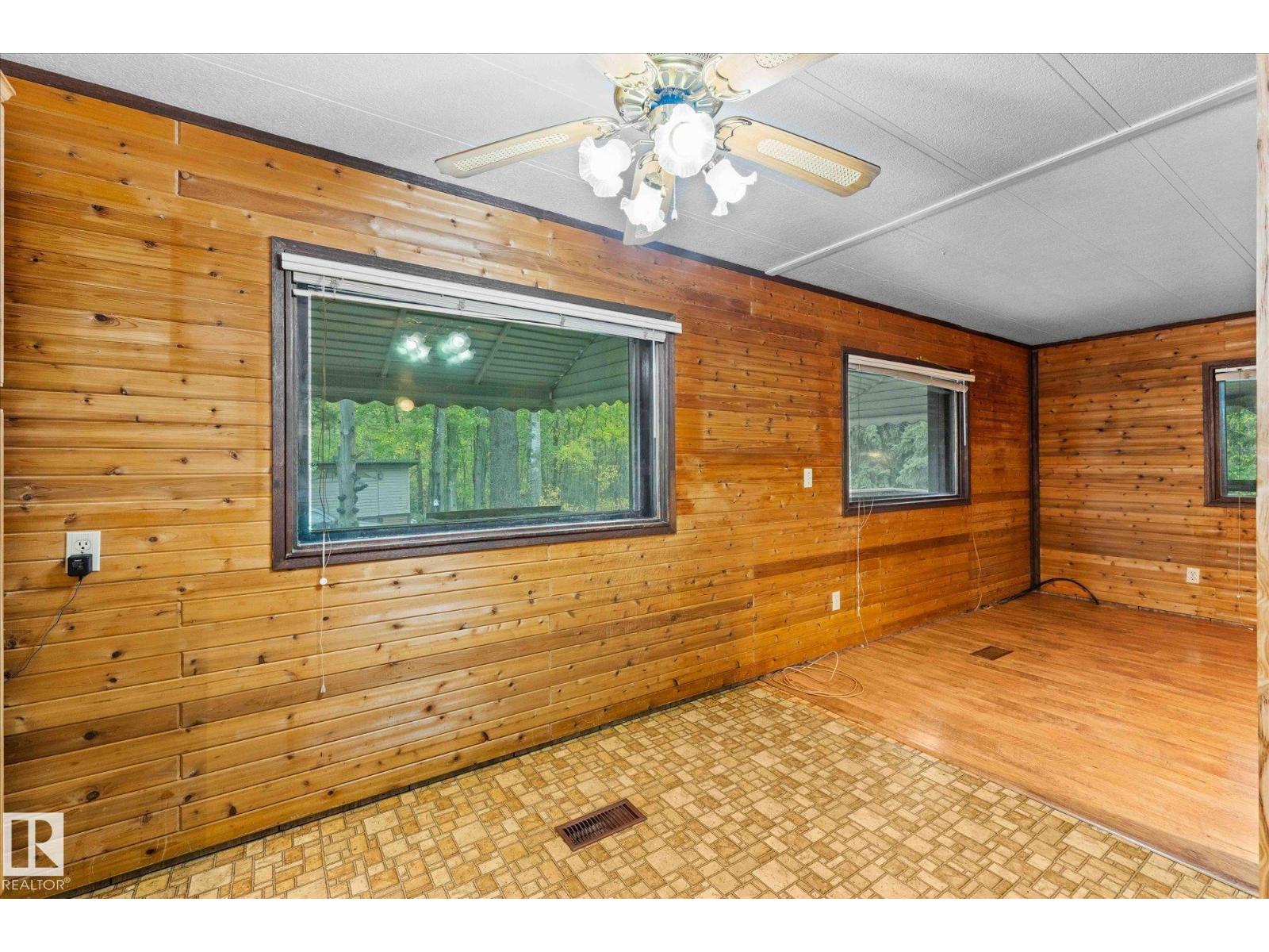 For sale: #412 & 411 53303 RGE ROAD 31, Rural Parkland County, Alberta ...