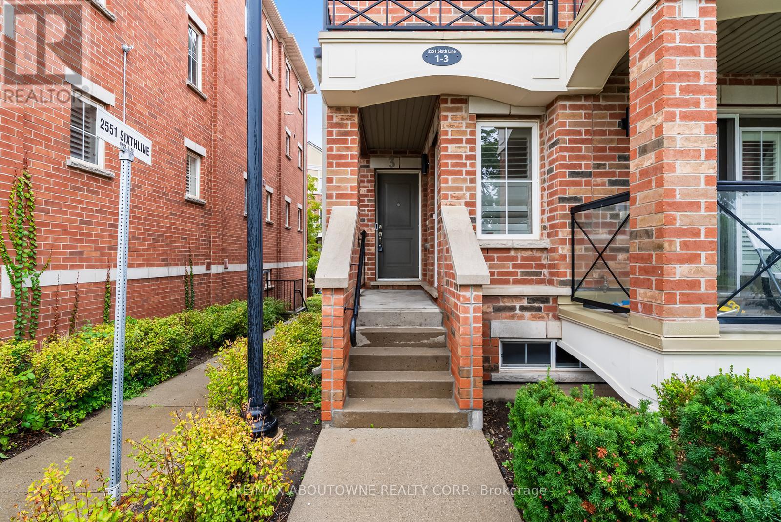 Row / Townhouse for Sale in 3 - 2551 SIXTH LINE|Oakville (RO River Oaks), Ontario L6H0H7 5