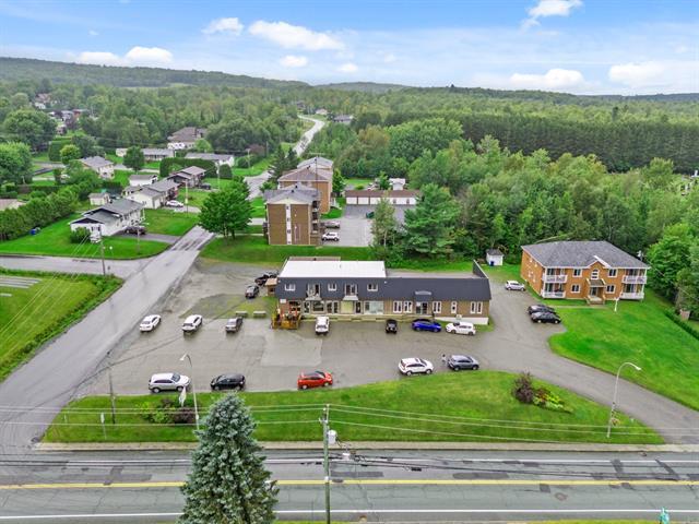 For sale: 95-99 Rue Principale, Saint-François-Xavier-de-Brompton ...