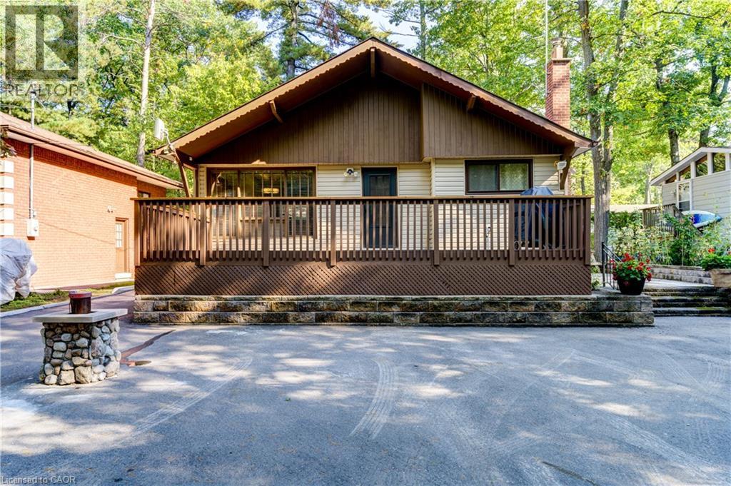 For sale: 11 GLEN Avenue S, Tiny, Ontario L0L2T0 40768716