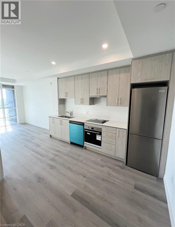 Unit 321 - 461 Green Road