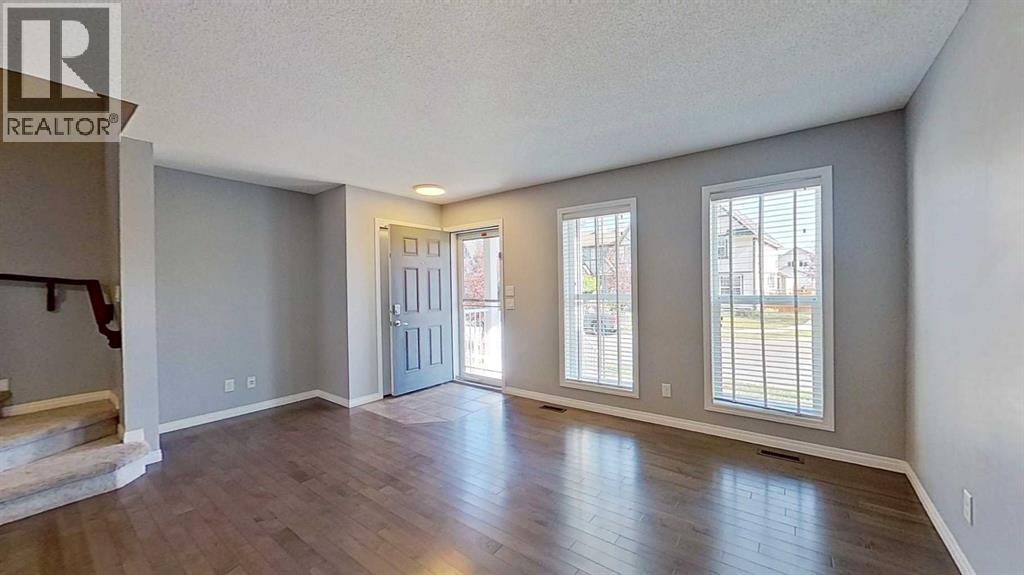 Duplex for Sale in 63 Elgin Meadows Park SE|Calgary, Alberta T2Z1B5 3