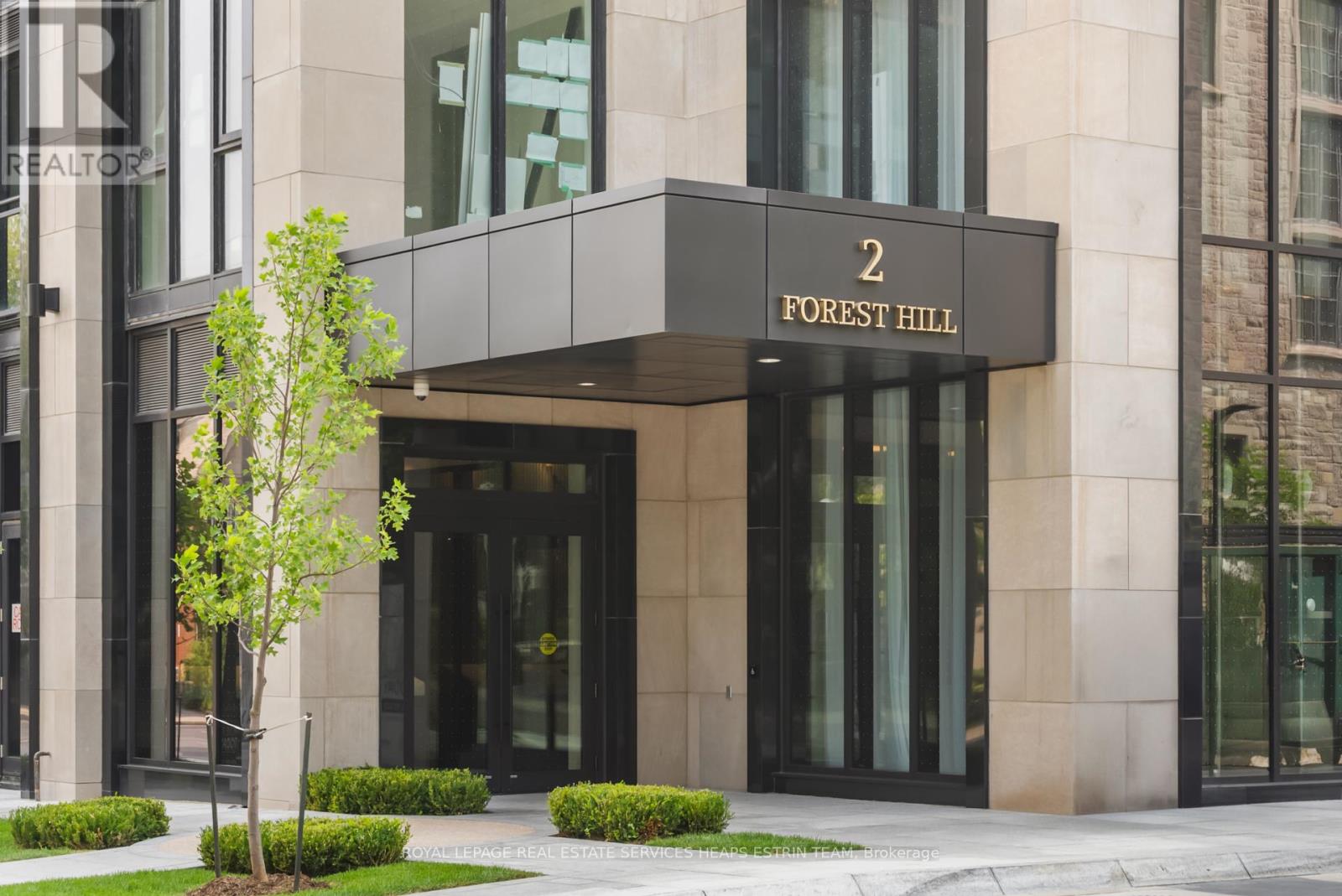 For sale: SUITE 411 FOREST HILL ROAD, Toronto (Casa Loma