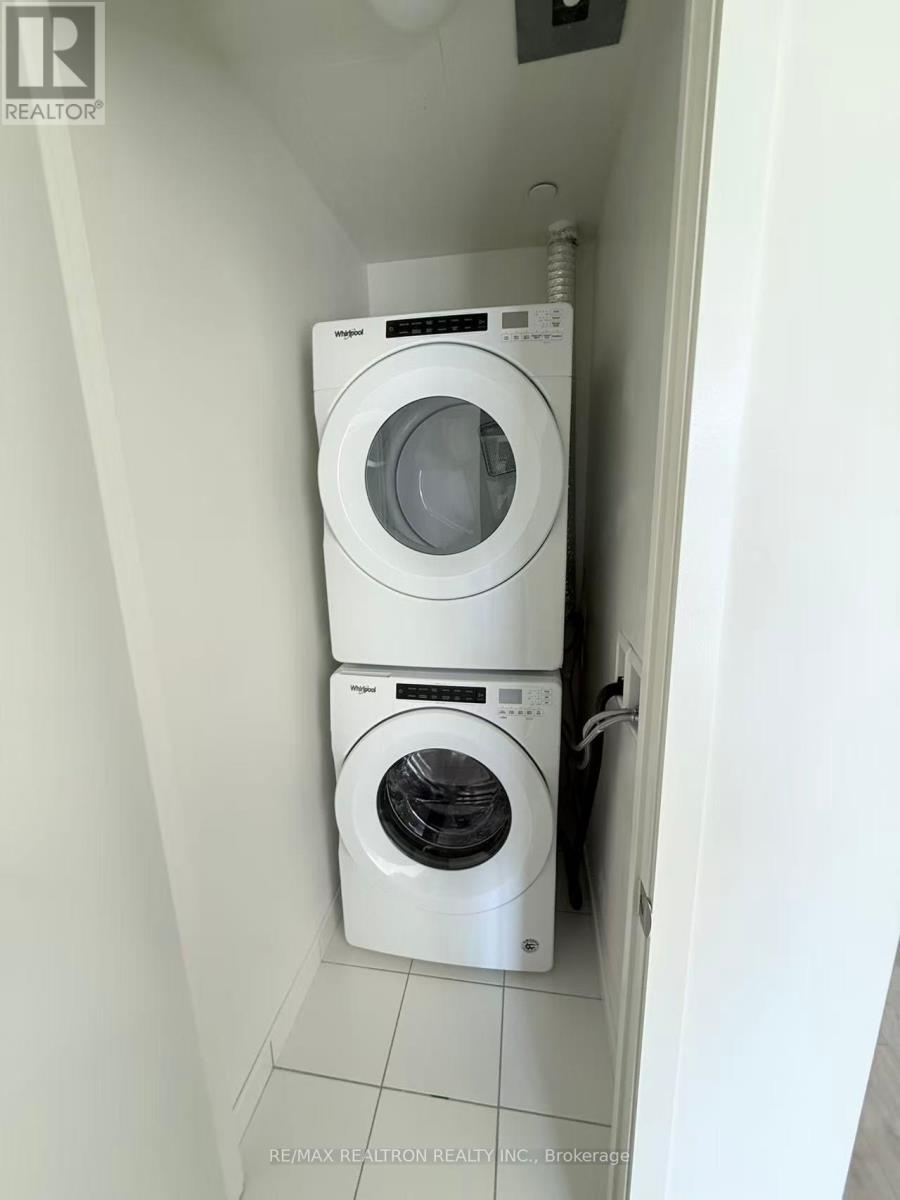 For rent: 309 - 2 SONIC WAY, Toronto (Flemingdon Park