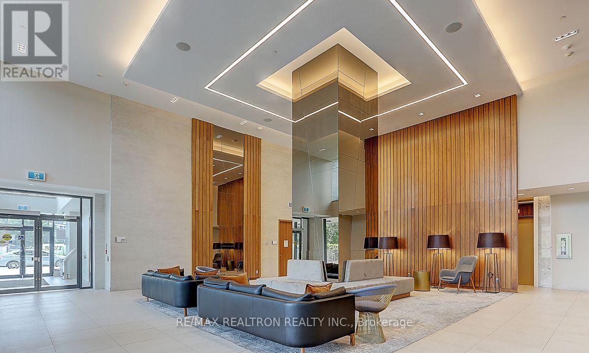 こんぺい For sale: 303 - 399 SOUTH PARK ROAD, Markham (Commerce