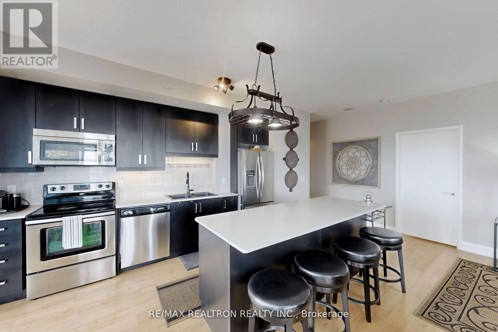 For rent: 3106 - 2900 HIGHWAY 7 ROAD, Vaughan (Concord