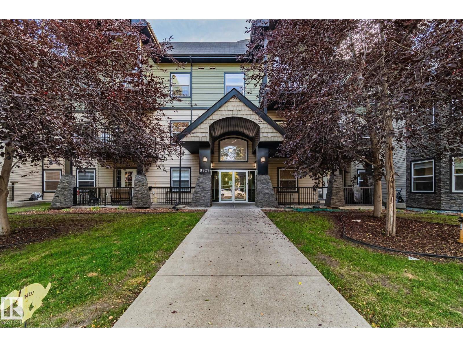 For sale: #207 9927 79 AV NW, Edmonton, Alberta T6E1R3