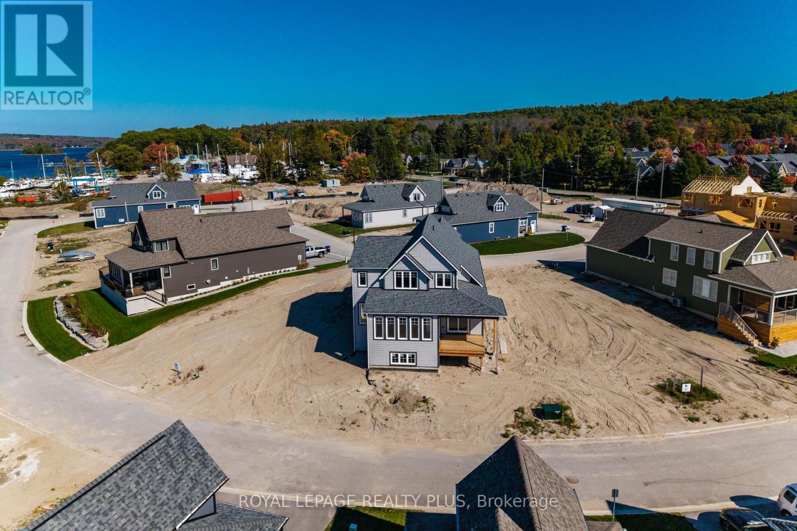 For sale: 10 MAGAZINE STREET, Penetanguishene, Ontario L9M0W6