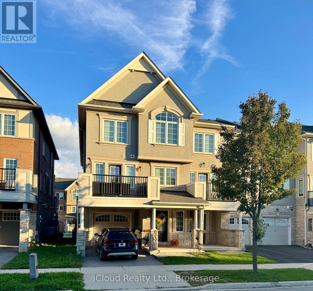 Row / Townhouse for Sale in 234 SARAH CLINE DRIVE|Oakville (GO Glenorchy), Ontario L6M0V3 2