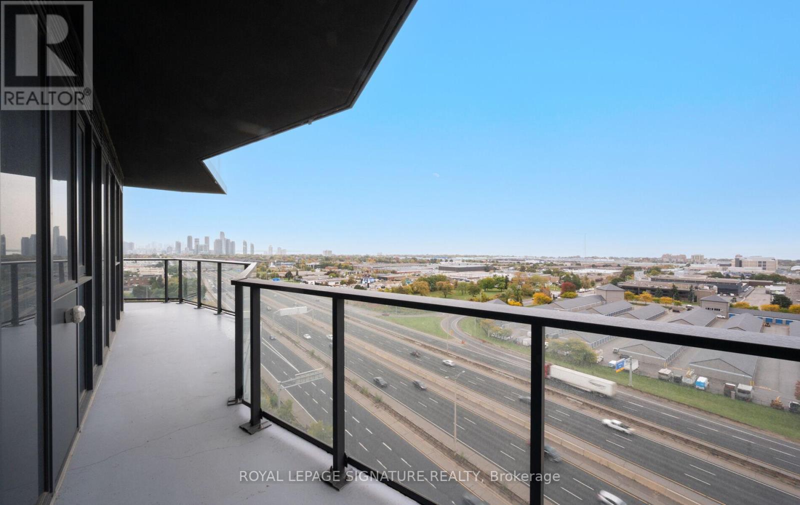 For rent: 1208 - 36 ZORRA STREET, Toronto (Islington-City