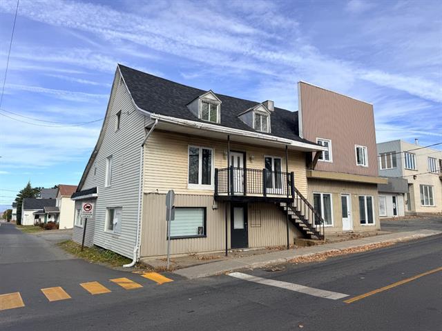 For sale: 95-97B Rue Principale, Saint-Raphaël, Quebec G0R4C0 ...