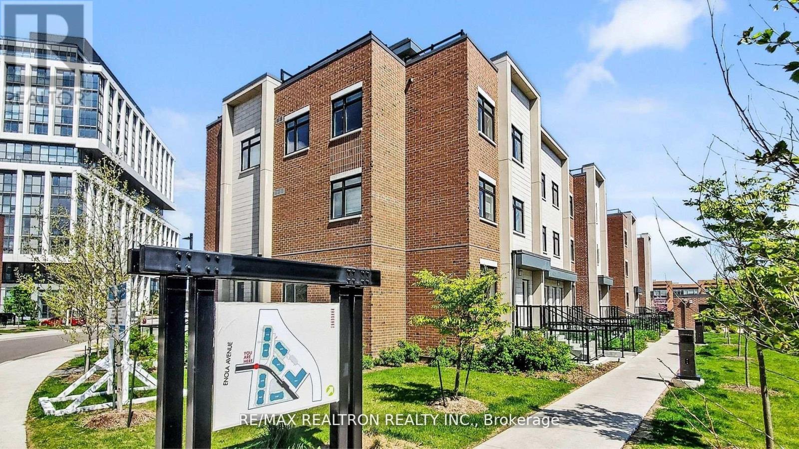 Row / Townhouse for Sale in 217 - 1070 DOUGLAS MCCURDY COMMON|Mississauga (Lakeview), Ontario L5G0C6 5