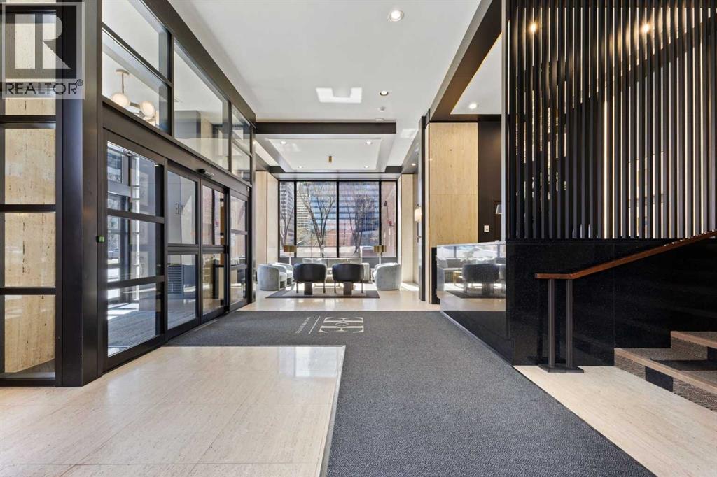 Apartment for Sale in 102K, 500 Eau Claire Avenue SW|Calgary, Alberta T2P3R8 3