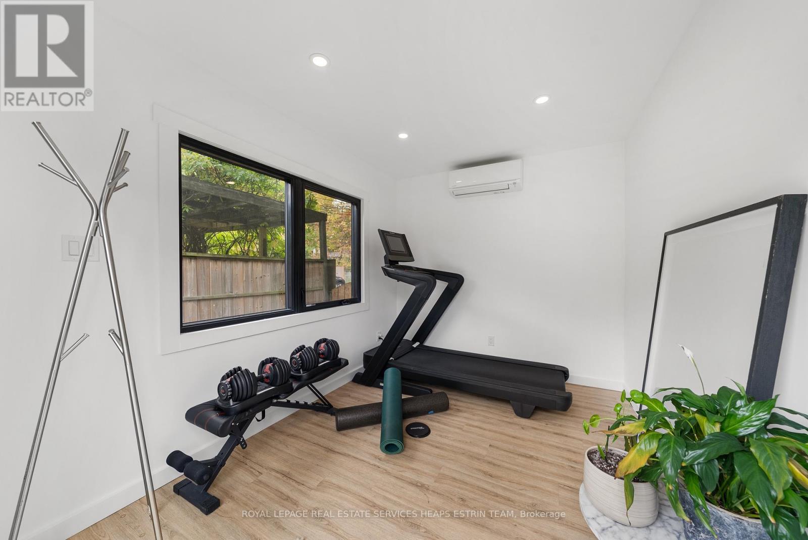 For sale: 206 HOWLAND AVENUE, Toronto (Annex), Ontario M5R3B6