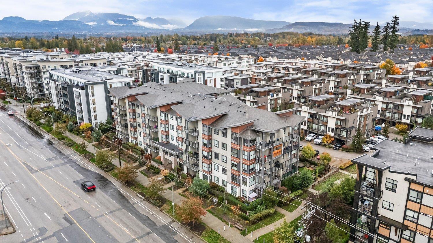 For sale: 306 7809 209 STREET, Langley, British Columbia V2Y3N6