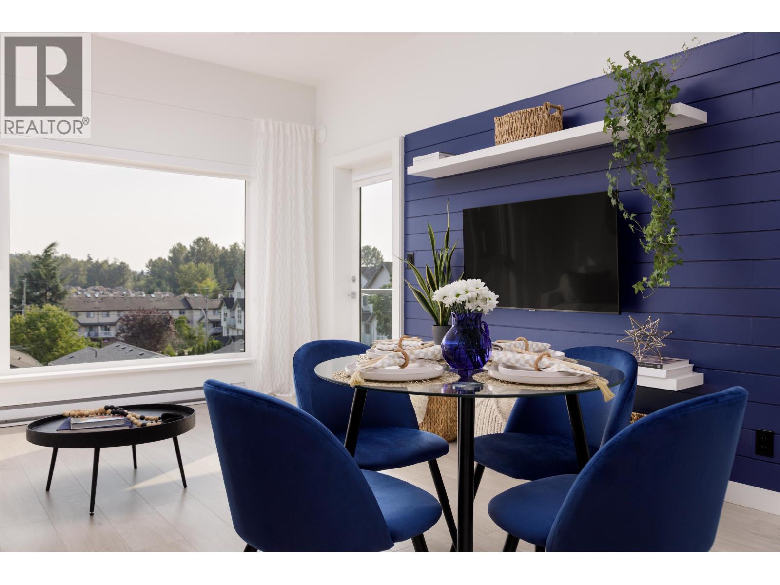 For sale: 411 2345 RINDALL AVENUE, Coquitlam, British Columbia