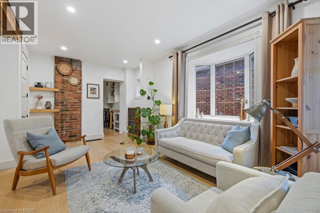 2 1/2 EAST 23RD Street, Hamilton, Ontario L8V2W6 | REALTOR.ca