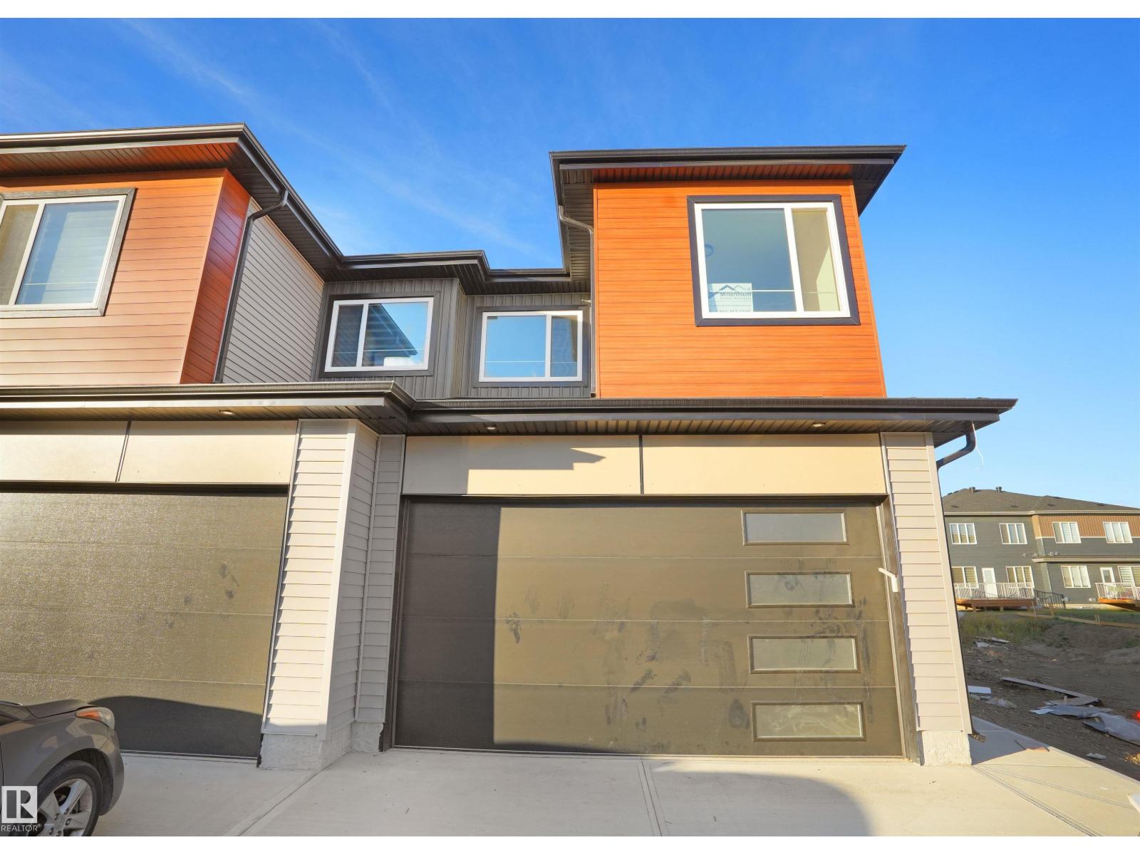 For sale: 2020 154 AV NW, Edmonton, Alberta T5Y2R7