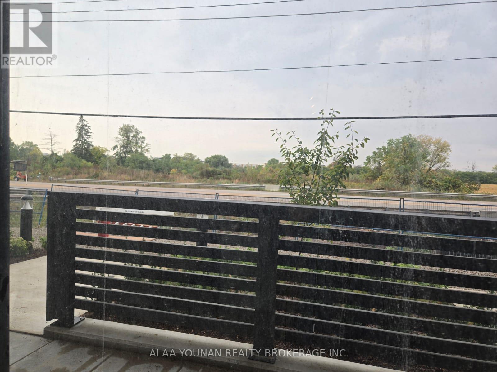 Row / Townhouse for Sale in 102 - 3075 TRAFALGAR ROAD|Oakville (JM Joshua Meadows), Ontario L6H7C2 3