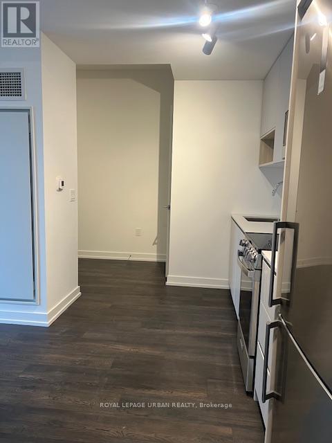 For rent: 821 - 801 THE QUEENSWAY, Toronto (Stonegate-Queensway