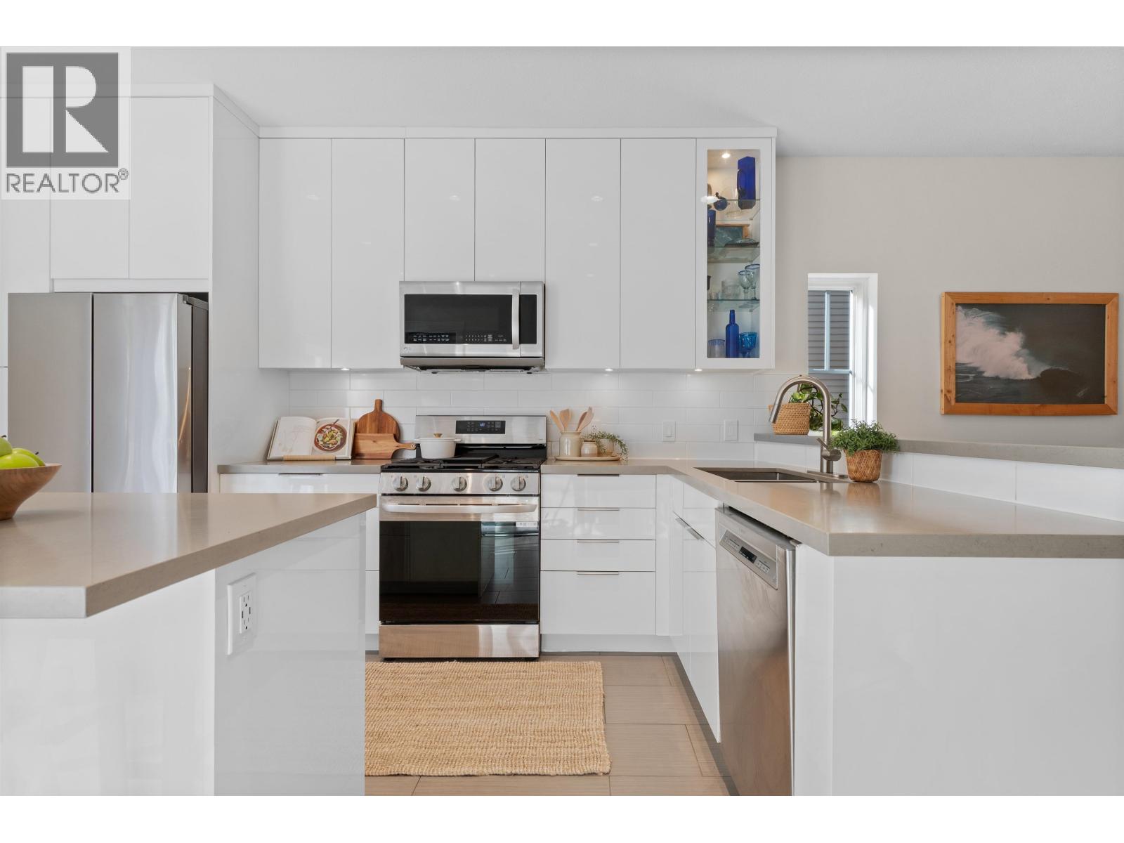 For sale: 1800 MAMQUAM ROAD, Squamish, British Columbia V8B0J1