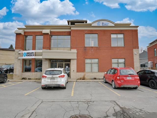 À louer : 2300 Boul. St-Martin E., #200, Laval (Duvernay), Québec ...