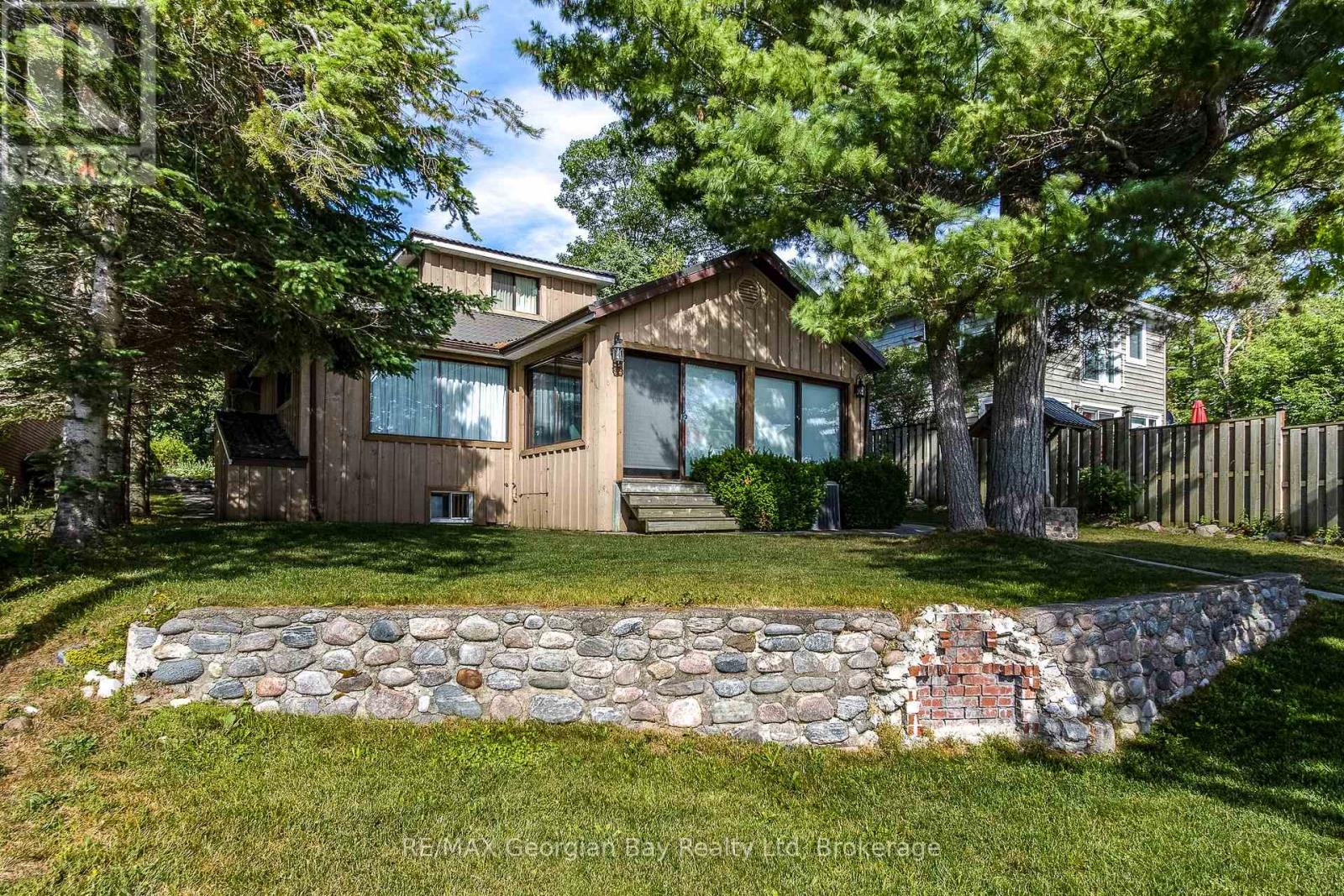 For rent: 16 YARWOOD ROAD, Tiny, Ontario L0L2J0 - S12528766