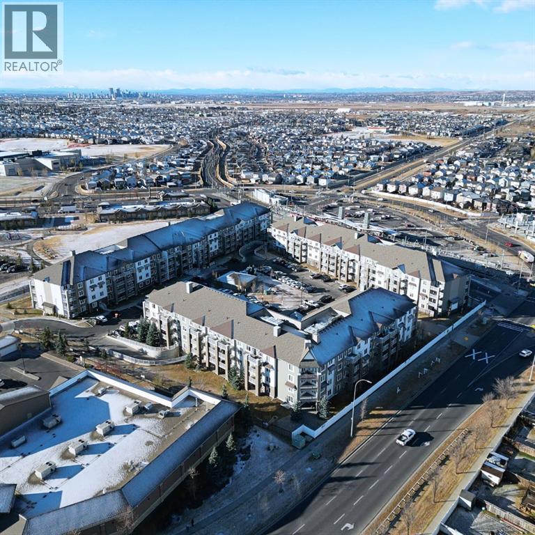 Apartment for Sale in 1303, 6118 80 Avenue NE|Calgary, Alberta T3j1B3 2