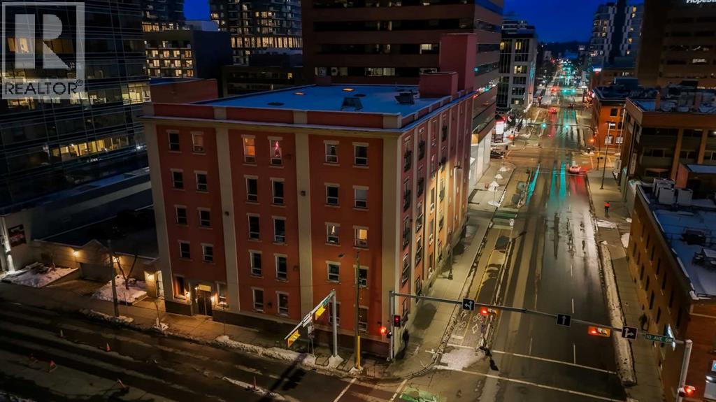 Apartment for Sale in 504, 535 10 Avenue SW|Calgary, Alberta T2S1R8 2