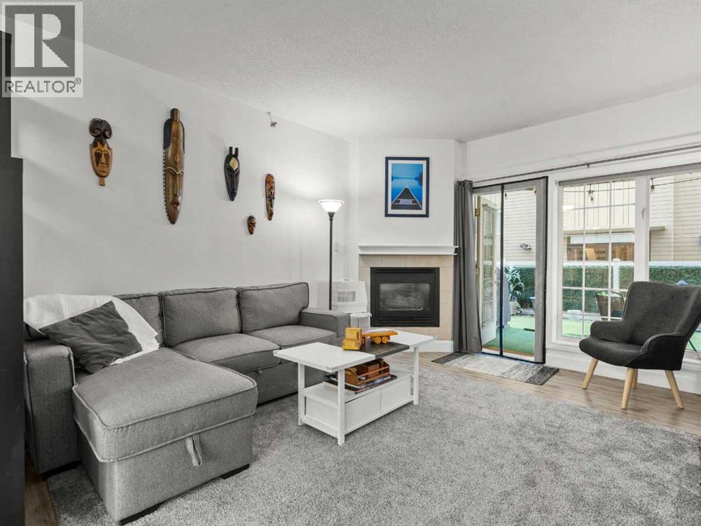 Apartment for Sale in 105, 820 15 Avenue SW|Calgary, Alberta T2R0S1 2