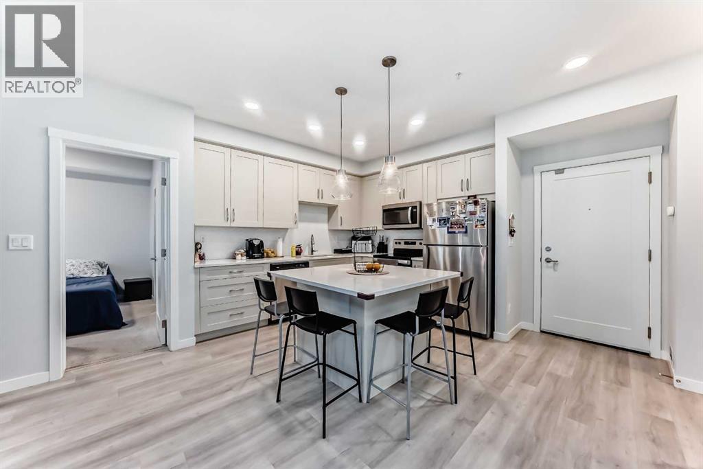 Apartment for Sale in 310, 150 Shawnee Square|Calgary, Alberta T2Y0T6 4