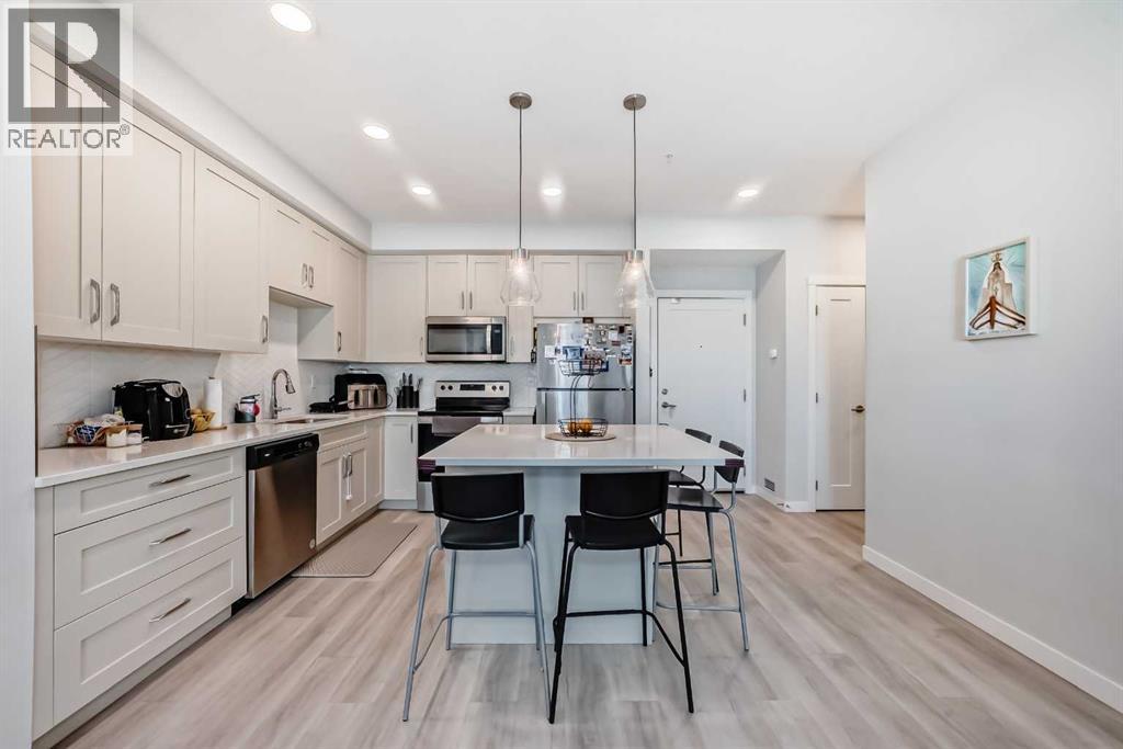 Apartment for Sale in 310, 150 Shawnee Square|Calgary, Alberta T2Y0T6 3