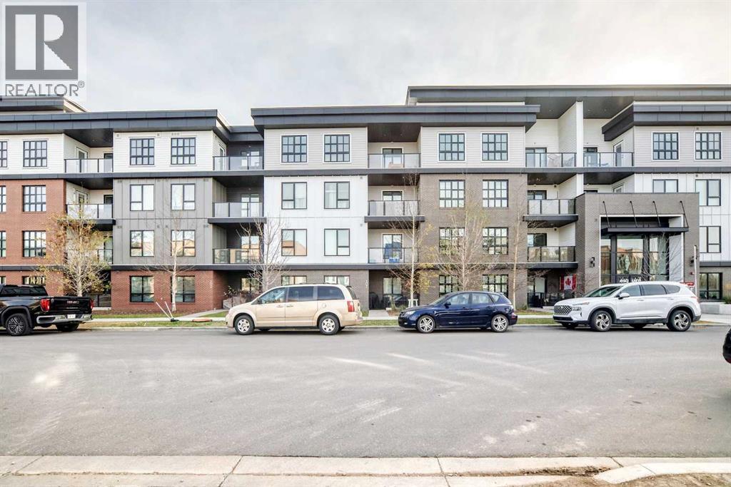 Apartment for Sale in 304, 4275 Norford Avenue NW|Calgary, Alberta T3B6M2