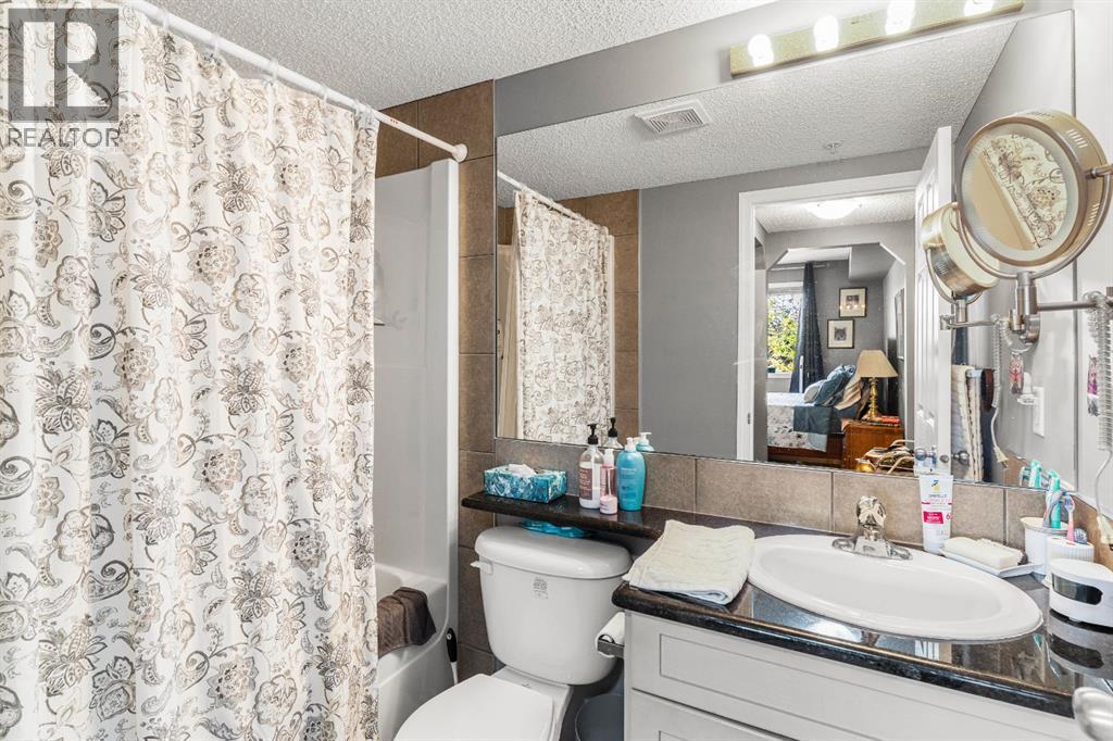 Apartment for Sale in 5214, 69 Country Village Manor NE|Calgary, Alberta T3K0P1 5