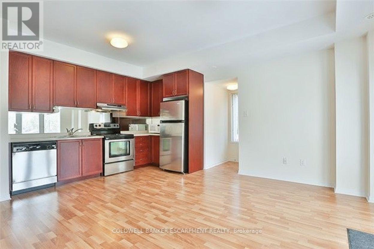 Row / Townhouse for Sale in 142 - 3050 ERIN CENTRE BOULEVARD|Mississauga (Churchill Meadows), Ontario L5M0P5 3