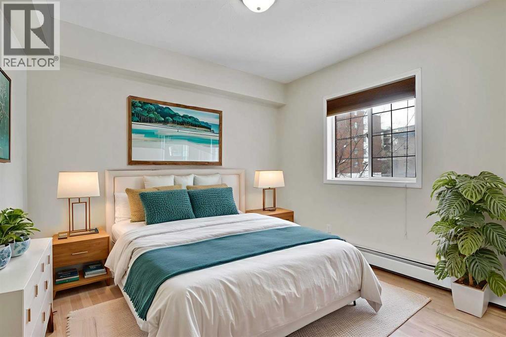 Apartment for Sale in 204, 126 14 Avenue SW|Calgary, Alberta T2R0L9 3