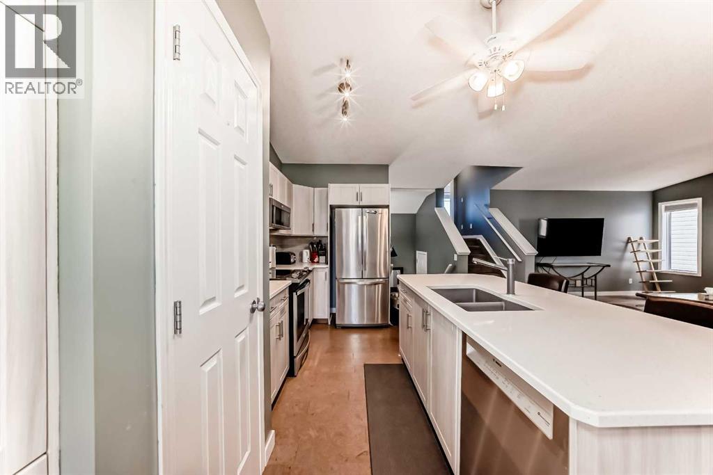 House for Sale in 26 Copperfield View SE|Calgary, Alberta T2Z4L3 5