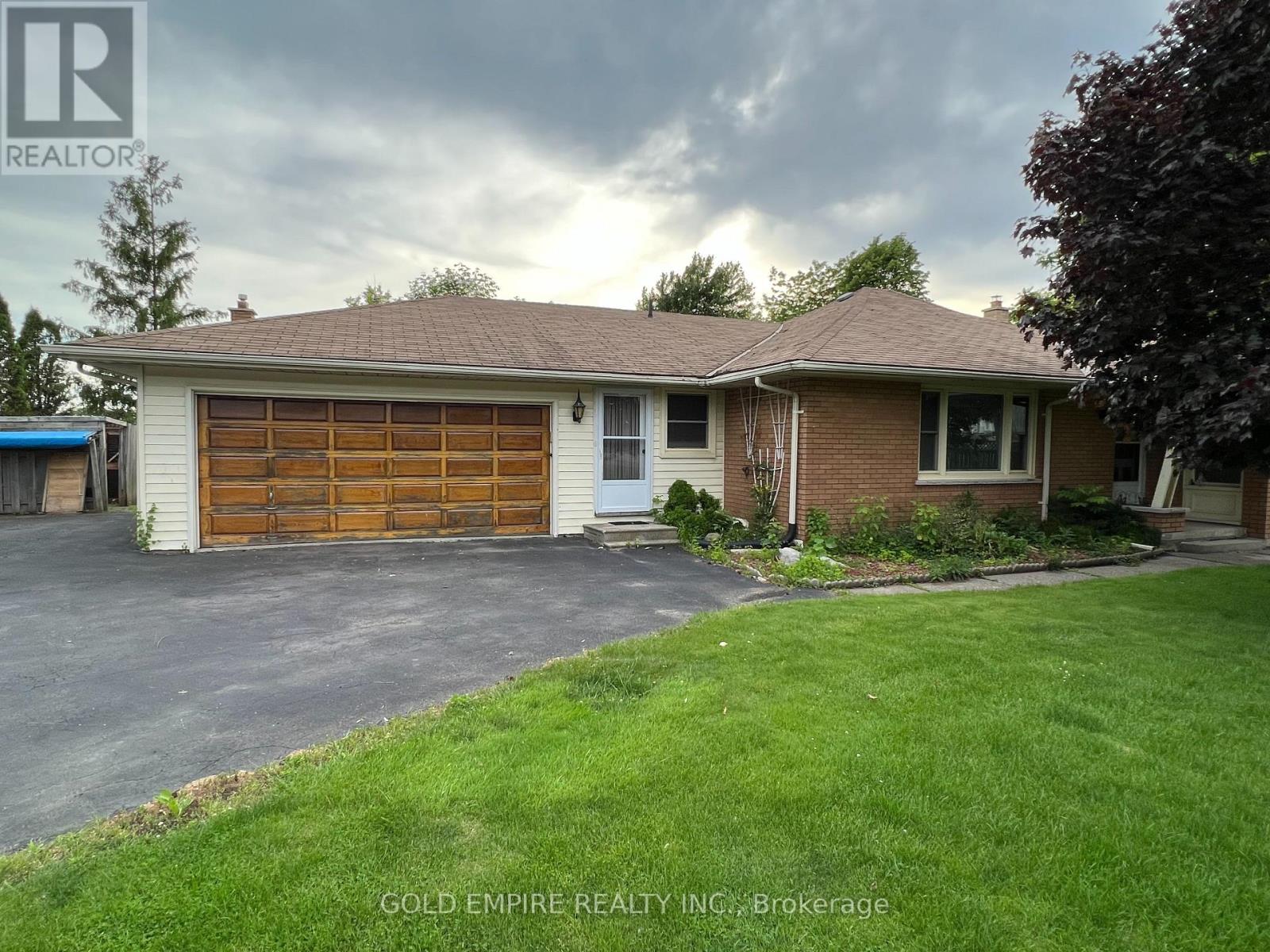 For sale: 11635 SUNSET ROAD, Southwold, Ontario N5P3T2 - X12595950 ...
