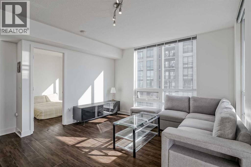 Apartment for Sale in 706, 1118 12 Avenue SW|Calgary, Alberta T2R0P4 2