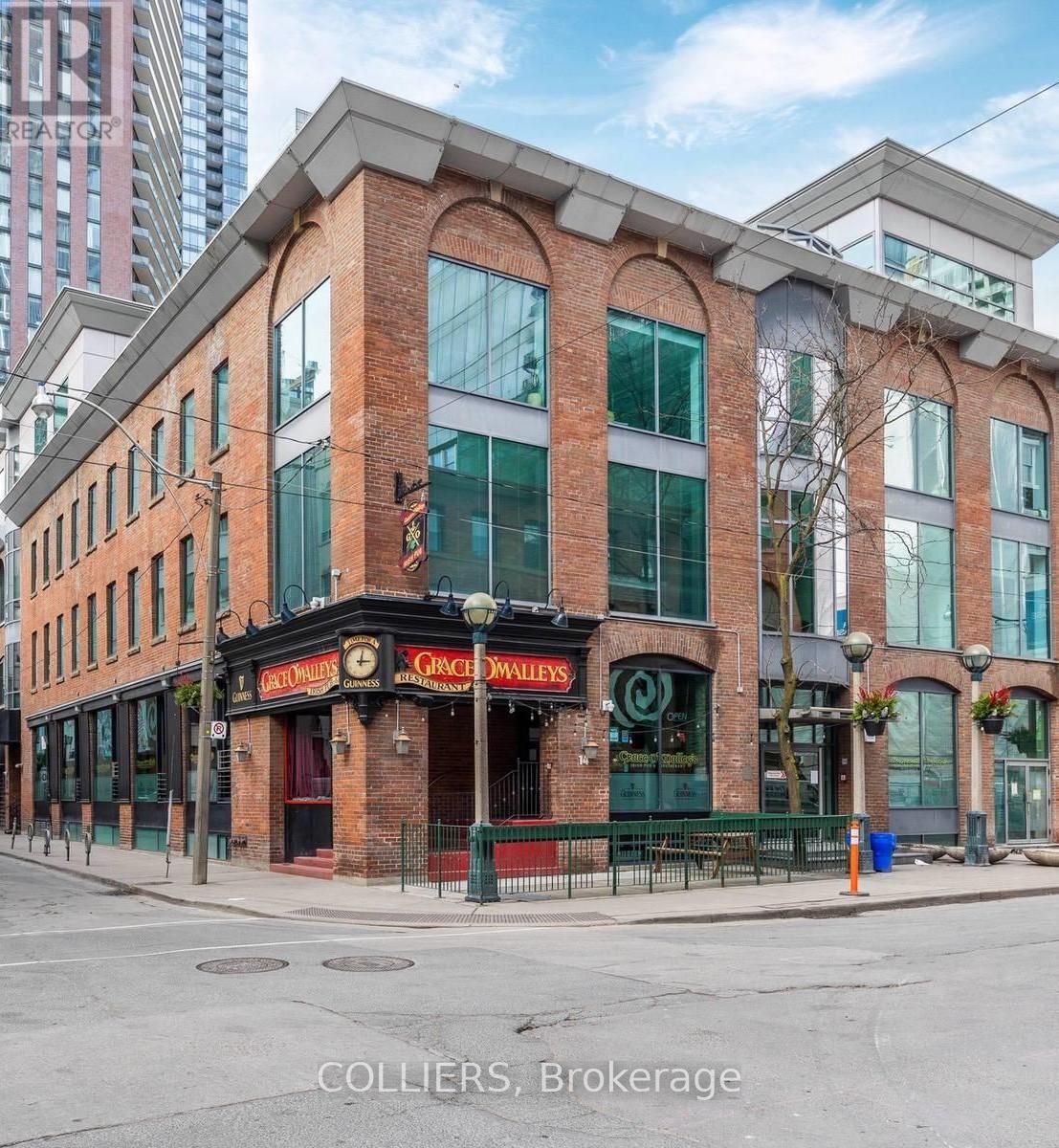 For lease: 200 - 14 DUNCAN STREET, Toronto (Waterfront Communities ...