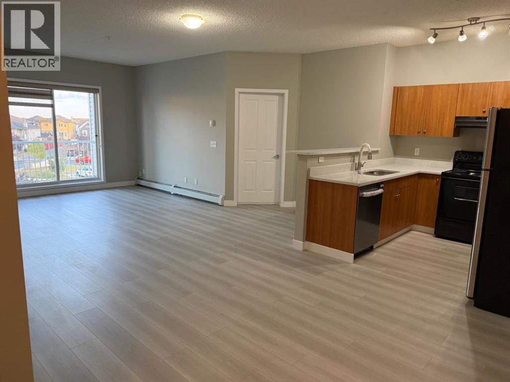 Apartment for Sale in 1319, 1140 Taradale Drive NE|Calgary, Alberta T3J0G1 3