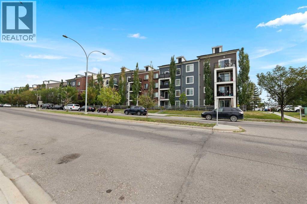 Apartment for Sale in 6306, 755 Copperpond Boulevard SE|Calgary, Alberta T2Z4R2 2