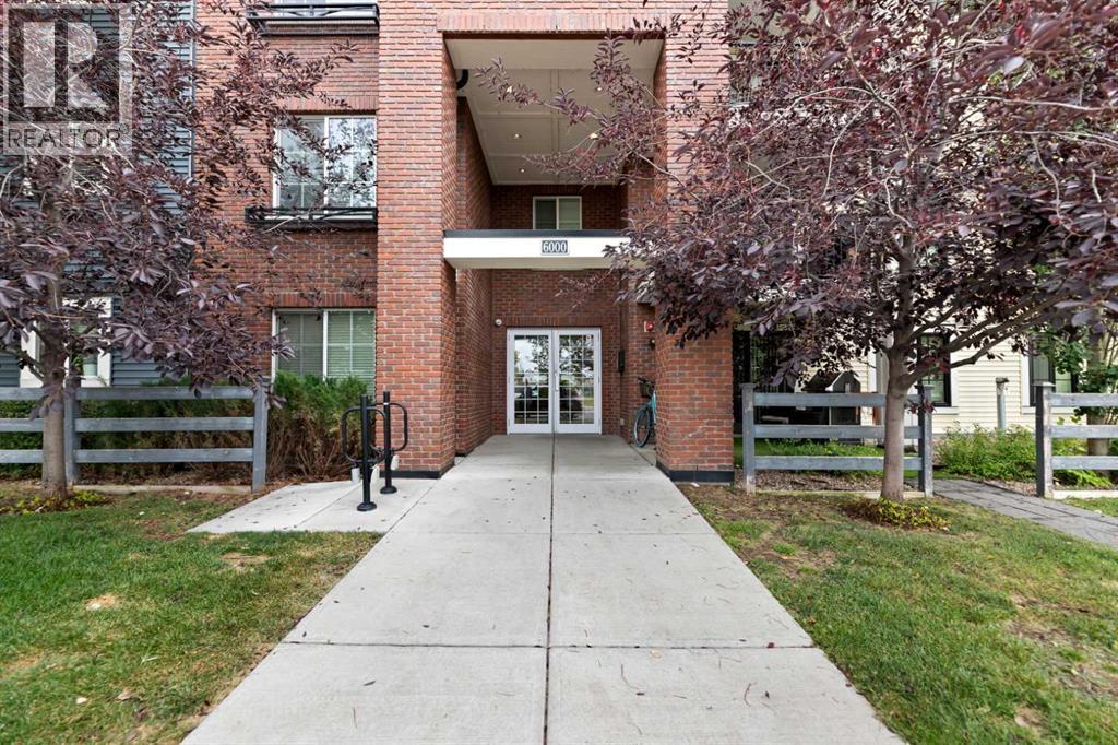 Apartment for Sale in 6306, 755 Copperpond Boulevard SE|Calgary, Alberta T2Z4R2 4